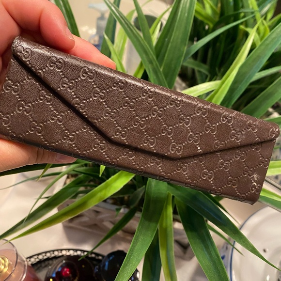 Authentic Gucci Frames with Case. Used - Picture 4 of 5